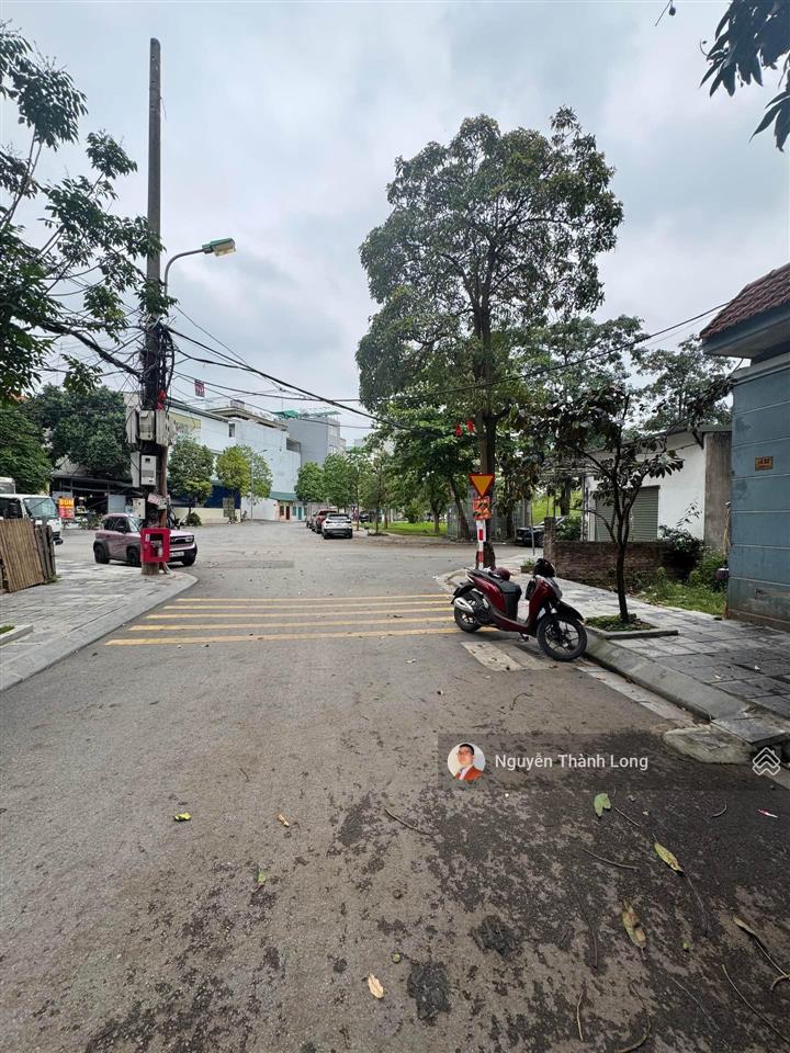 Đất tđc ngọc thụy vỉa hè phân lô, xe 45 chỗ tránh thông, view công viên, kinh doanh tốt, ở sướng