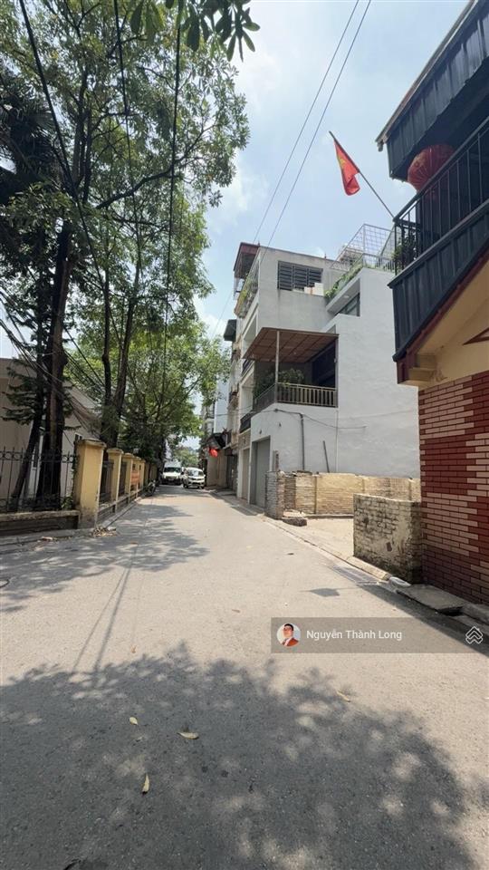 Đất gia quất, ô tô tránh thông, mặt tiền rộng, kinh doanh tốt, không quy hoạch, giá đầu tư, hiếm