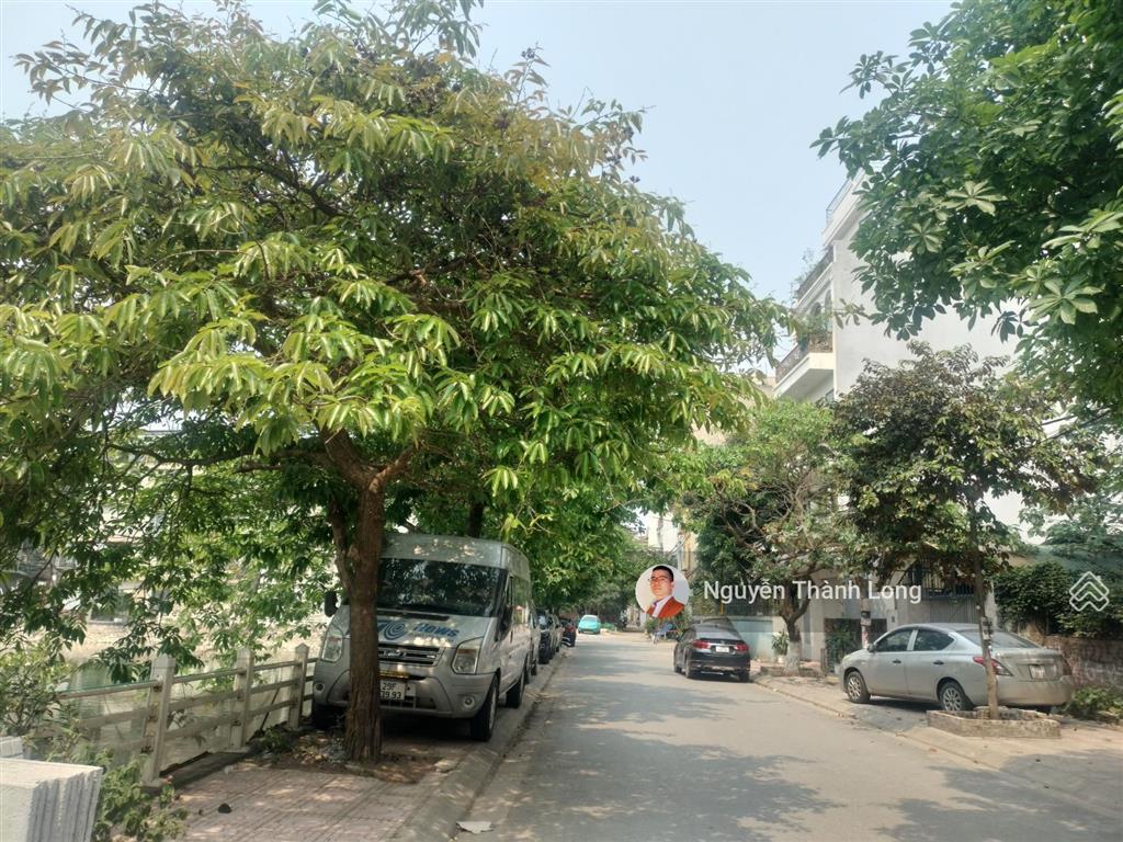 Đất mặt hồ, phong thủy vượng khí, độc tôn |bồ đề, ngọc thụy| mặt tiền rộng, nở hậu, không quy hoạch