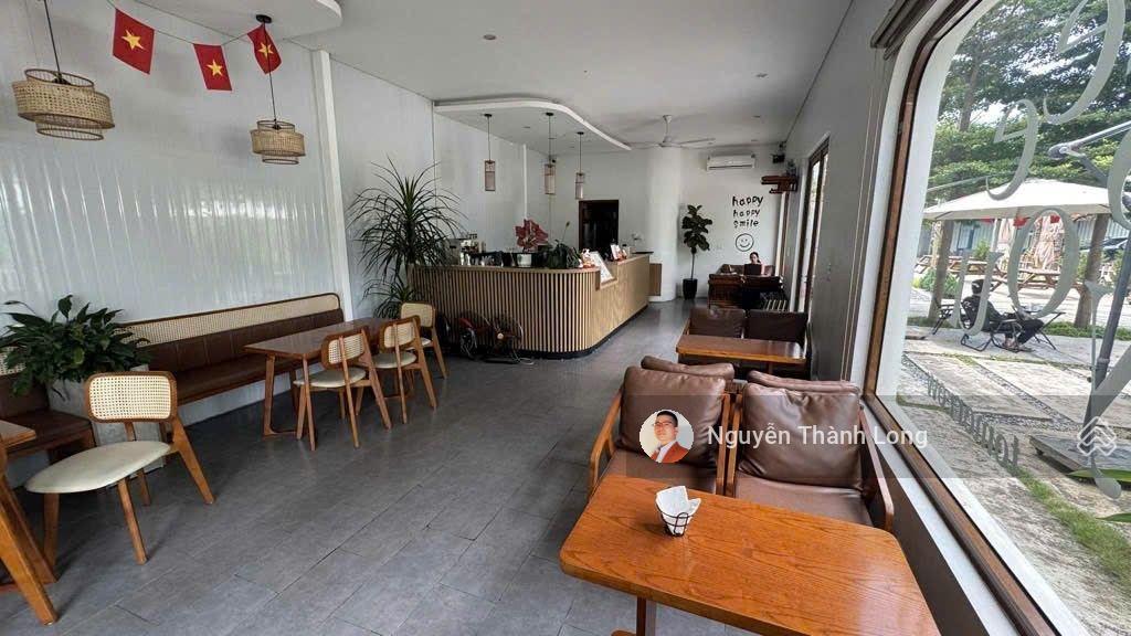 Đất lô góc, vỉa hè rộng, xe 45 chỗ tránh, kinh doanh, giá đầu tư, không quy hoạch. vị trí độc tôn.
