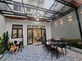 Gần th&thcs gia thụy, 7 tầng thang máy full nội thất cao cấp, trung tâm bồ đề mới, giá rẻ, ở sướng