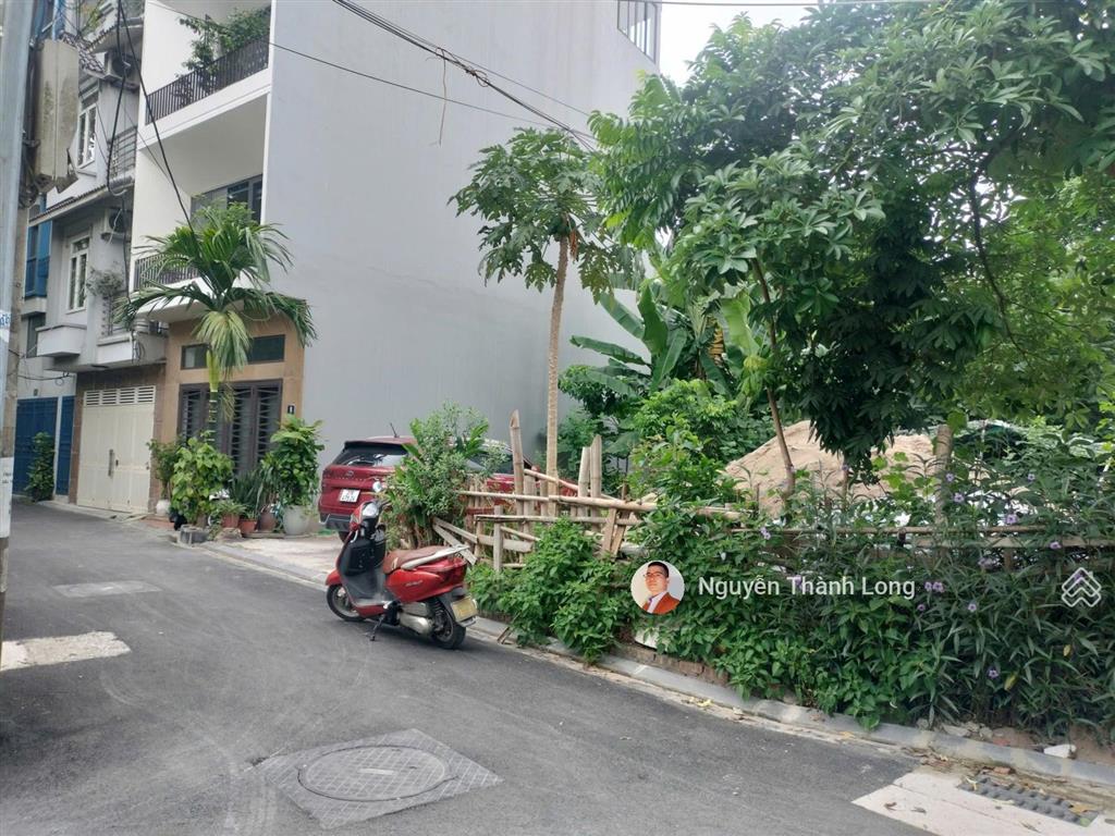 Bán đất tại gia thượng, 14 tỷ, 80m2, mặt tiền 5m, ngõ rộng 6m