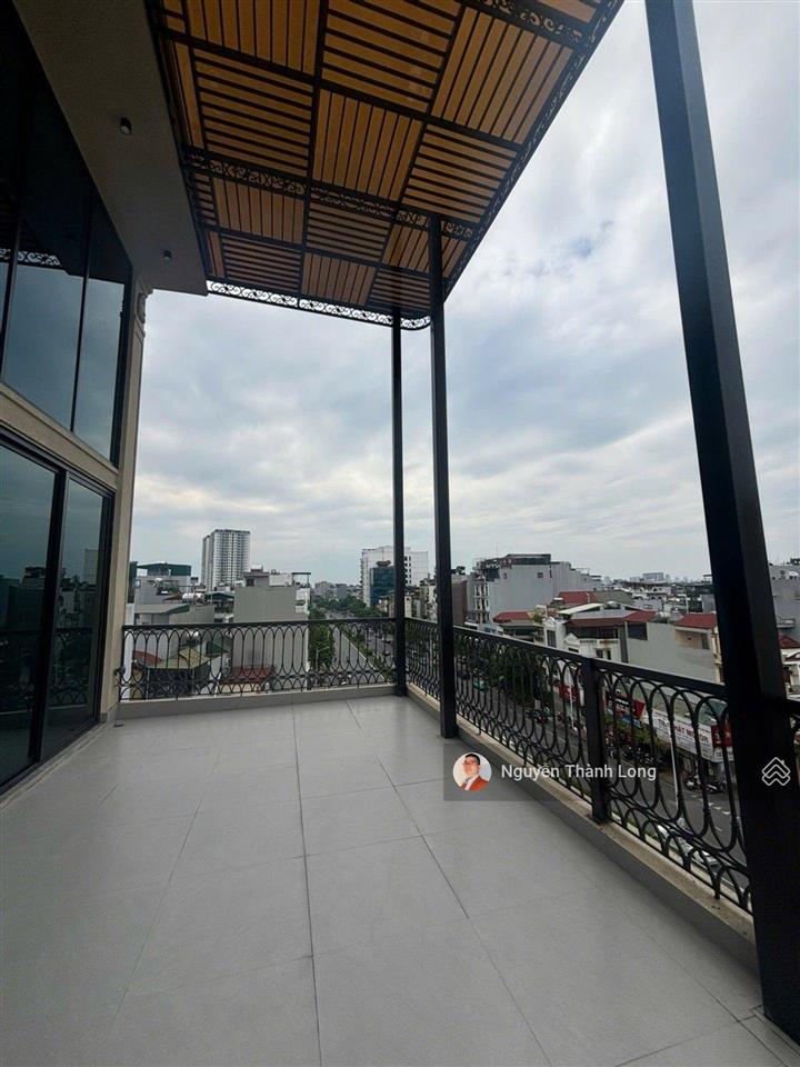Tòa nhà 9 tầng nổi + 1 tầng hầm mặt phố hồng tiến, lô góc 3 mặt thoáng, phố vip kinh doanh đỉnh