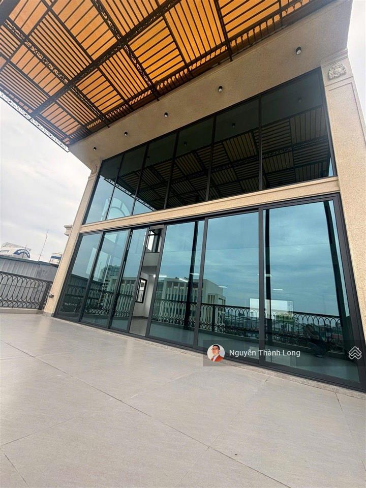 Tòa nhà 9 tầng nổi + 1 tầng hầm mặt phố hồng tiến, lô góc 3 mặt thoáng, phố vip kinh doanh đỉnh