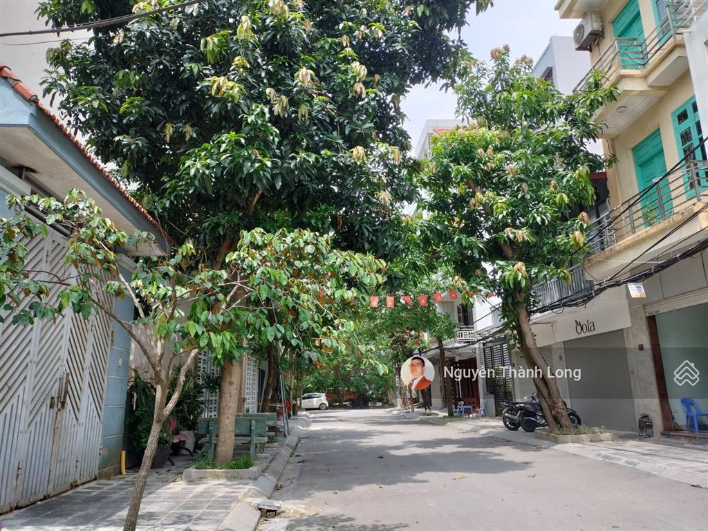 Bán đất phố nguyễn gia bồng, thửa đẹp, nở hậu, phong thủy vượng, gần nhiều công viên, trường học
