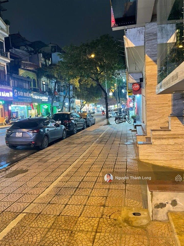 Có 102 toà nhà 9 tầng, 1 mặt phố lớn, 1 mặt hồ lớn, ngay nguyễn sơn, nguyễn văn cừ, ngọc lâm