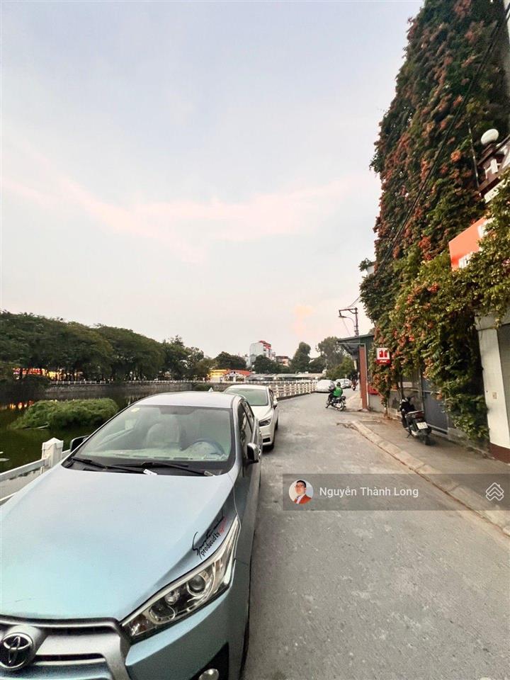 Có 102 toà nhà 9 tầng, 1 mặt phố lớn, 1 mặt hồ lớn, ngay nguyễn sơn, nguyễn văn cừ, ngọc lâm