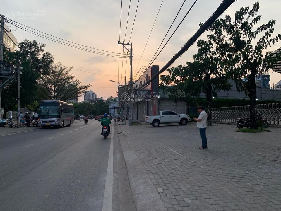 Vip. nhà 4 tầng quận 7, mt đường số 41, kề nguyễn thị thập 6x20m, đường 20m, vỉa hè 7m, 20 tỷ