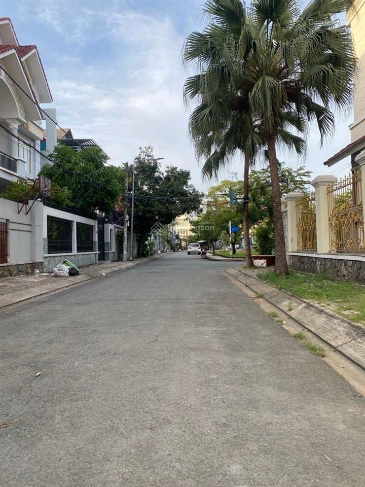 Bán nhà riêng 15,8 tỷ, 152m2, 4pn + 5wc tại nguyễn lương bằng, tân phú, q7, hcm, giá cực chất