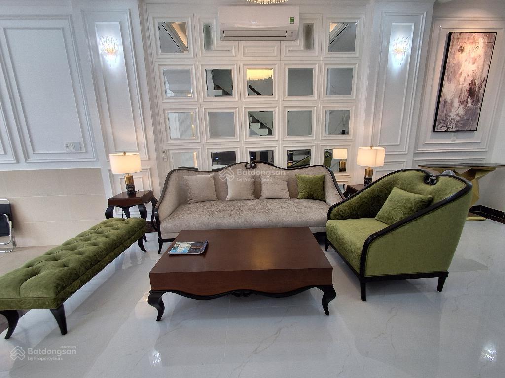 Bán bt đẹp xuất sắc tại làng đại học abc. có thang máy, 21 tỷ, 200m2, 5pn, 7wc