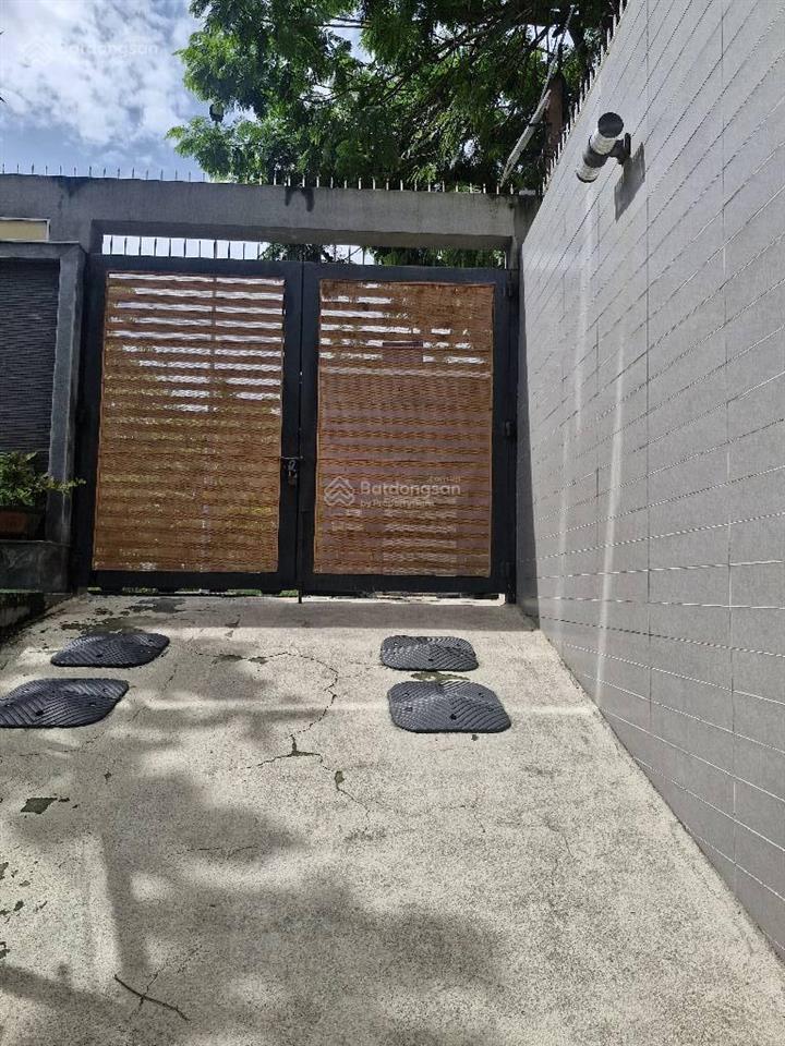 Biệt thự himlam kinh tẻ, tân hưng, quận 7, có hầm, thang máy. 200m2, 45 tỷ