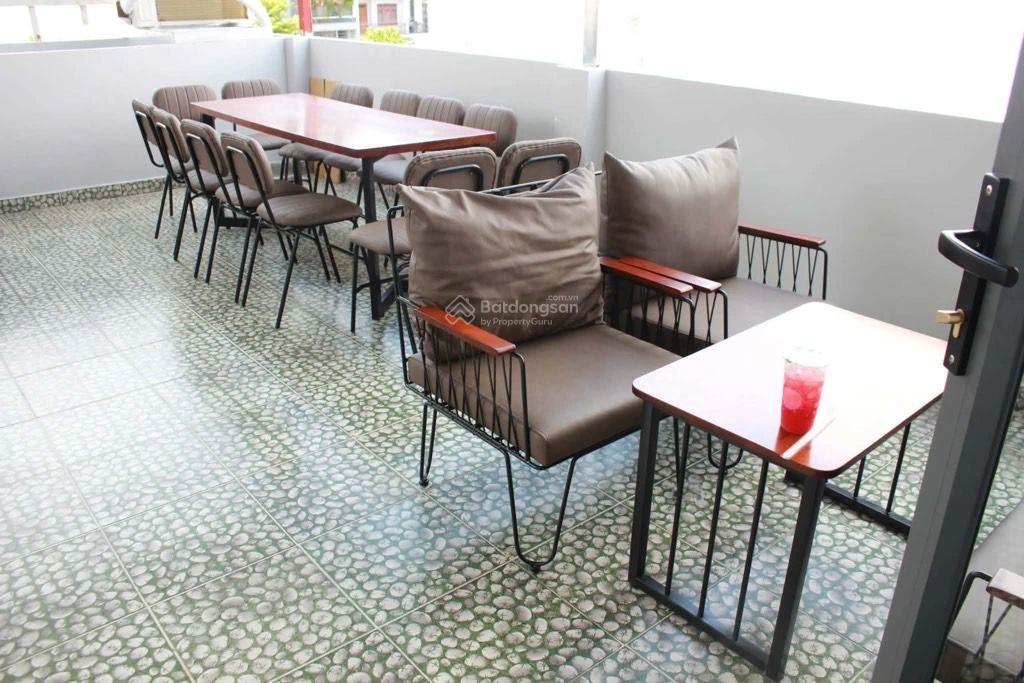 Bán nhà gần mặt phố 145m2, 15,7 tỷ, nguyễn thị thập, view đẹp, siêu hot