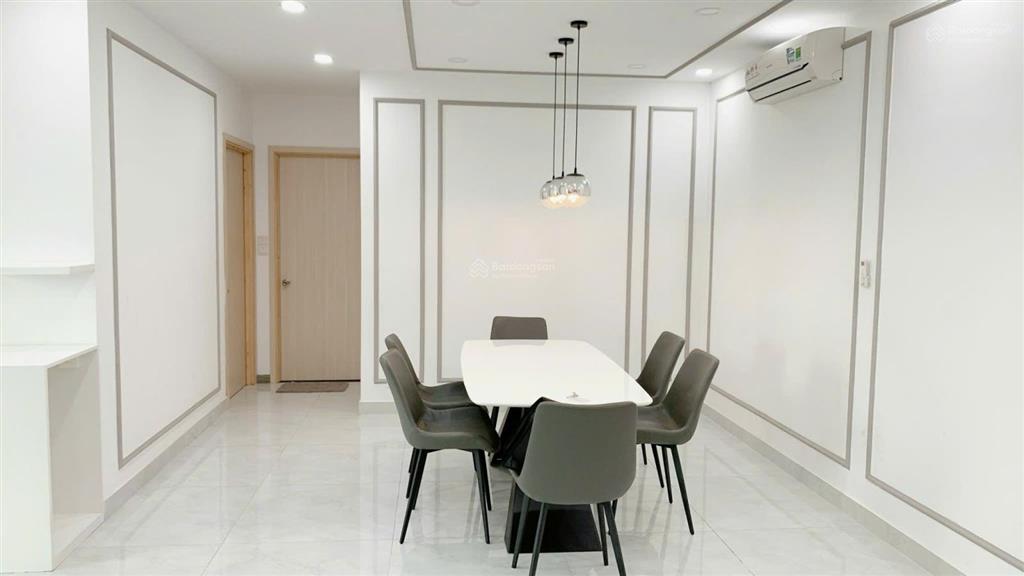 Chính chủ gửi cho thuê nhanh 2pn 91m2 riviera point, the view giá cực tốt  0939 770 ***
