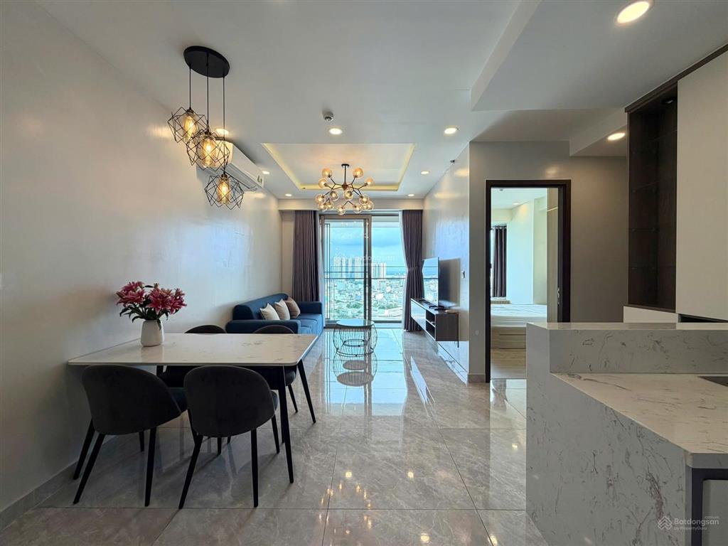 Nhà mới lầu cao vào ở ngay 2pn midtown the peak phú mỹ hưng  0939 770 *** em đạt