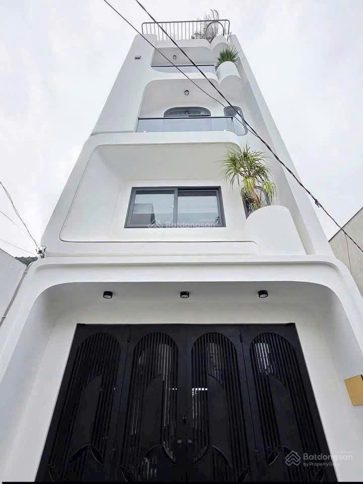 Cần bán căn nhà 4 x 13 mới xây phong cách hiện đại cách aeon tân phú 2 phút xe máy dọn vô ở ngay