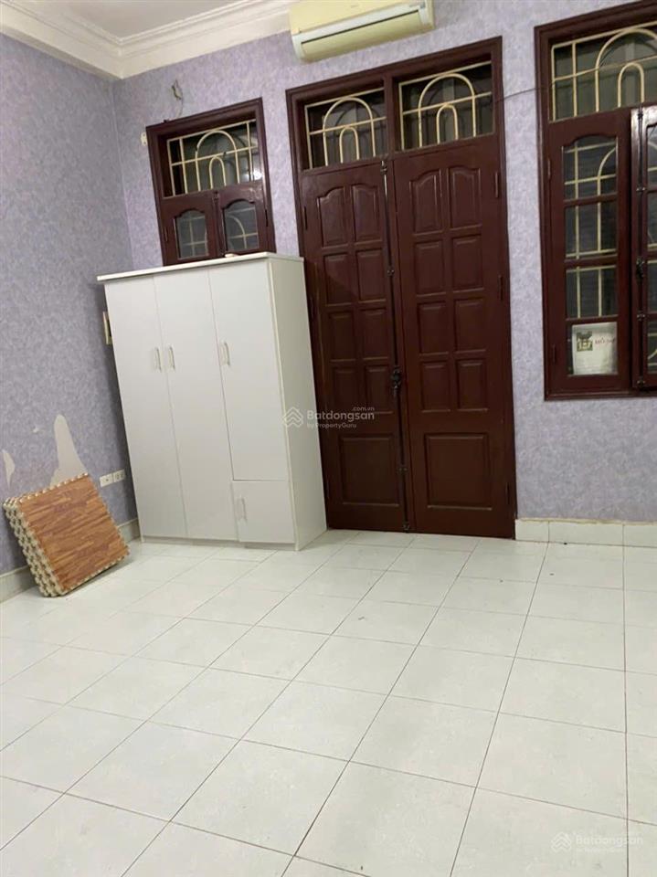Chính chủ cho thuê phòng 20m2 khép kín wc mới trong nhà 4 tầng