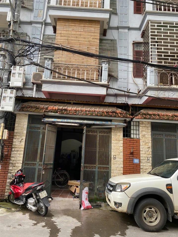 Chính chủ cho thuê phòng 20m2 khép kín wc mới trong nhà 4 tầng