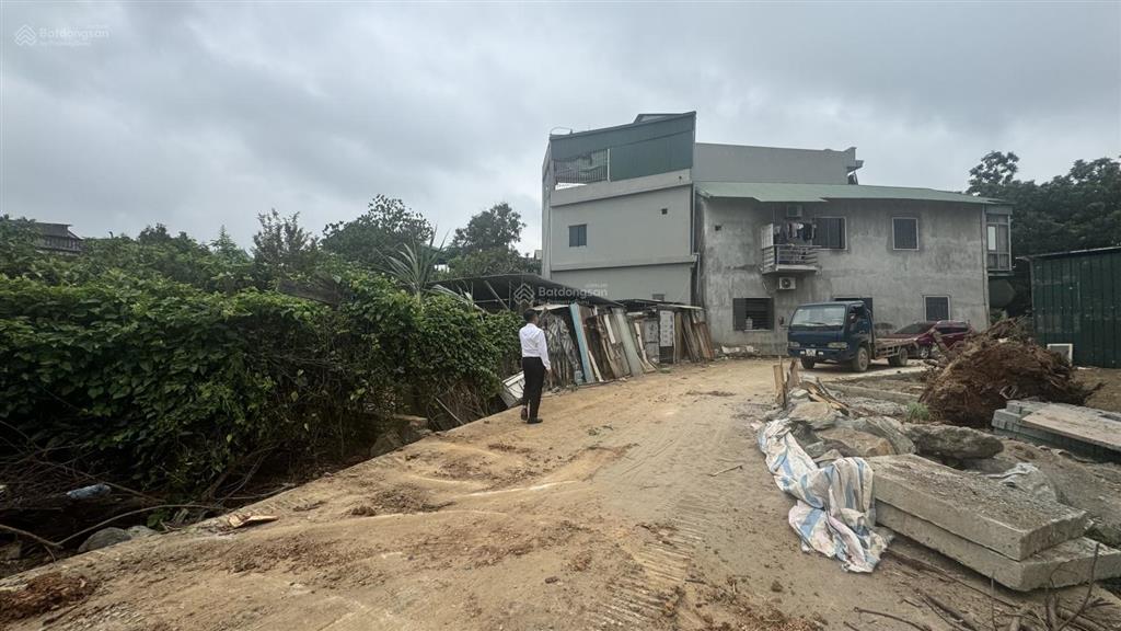 Lô đất 127m2 sát đại lộ thăng long view hồ điều hoà tại liệp mai kiều phú 0961 139 ***