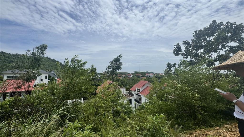 28000m2 (2,8 ha) view trọn xanh villas thạch thất, sát quỹ đất đại học bách khoa  0961 139 ***