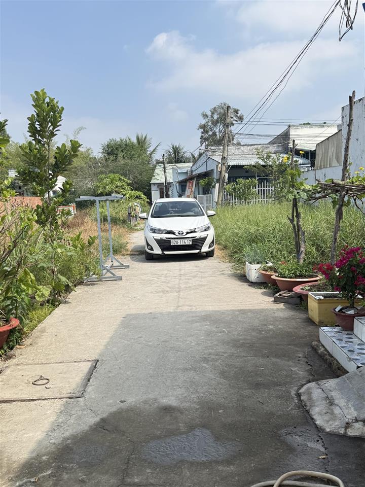 Bán đất đẹp tại long cang ,870 triệu, 100m2, mặt tiền 5m, pháp lý đầy đủ