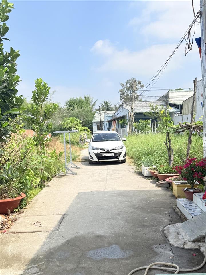 Bán đất đẹp tại long cang ,870 triệu, 100m2, mặt tiền 5m, pháp lý đầy đủ