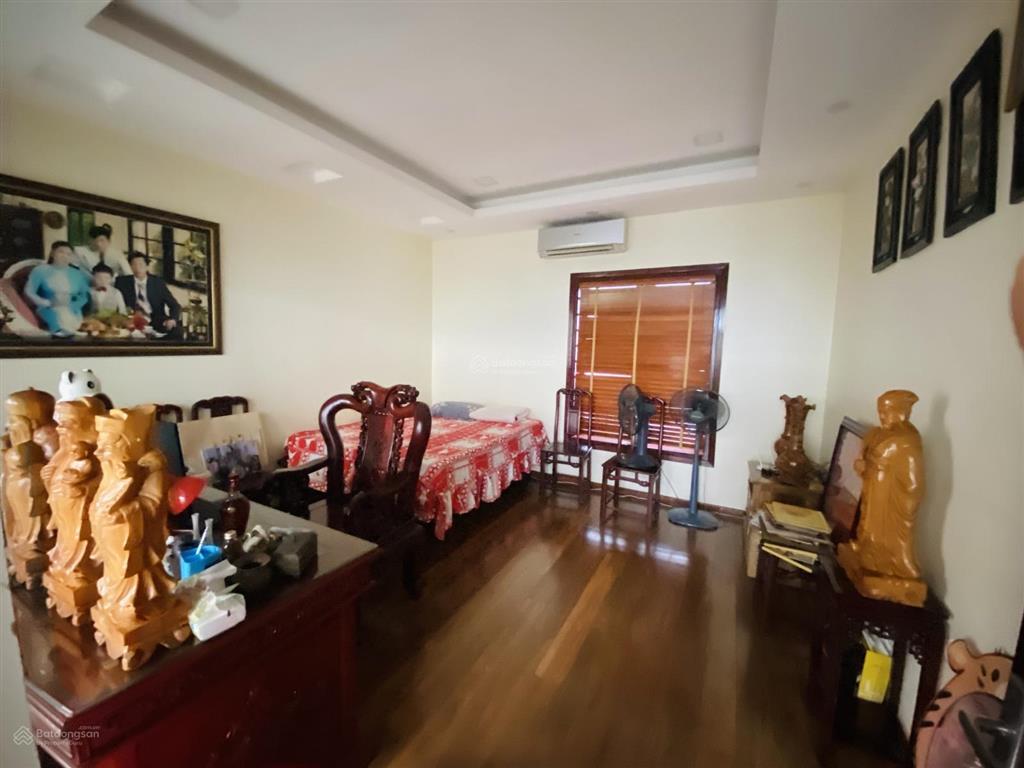 Biệt thự 2 mặt tiền gần công viên văn lang đứng cổng nhìn cầu vàng & ngắm pháo hoa