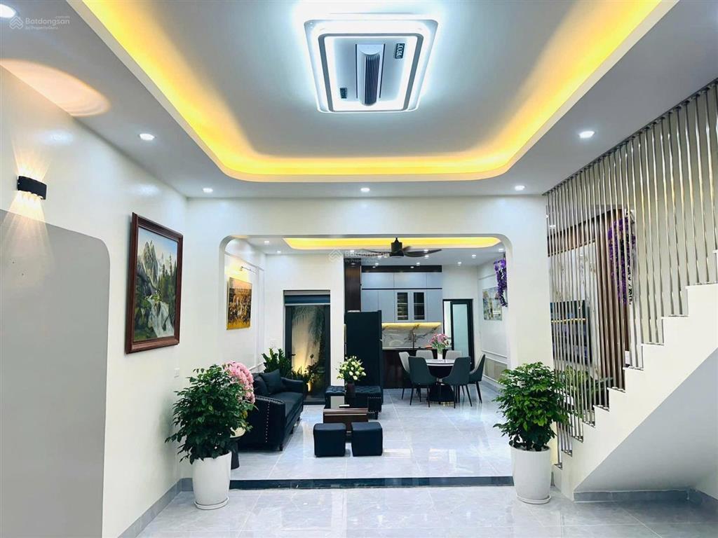 Bán nhà phường việt trì  sau bảo tàng hùng vương đi bộ ra công viên văn lang & chợ trung tâm