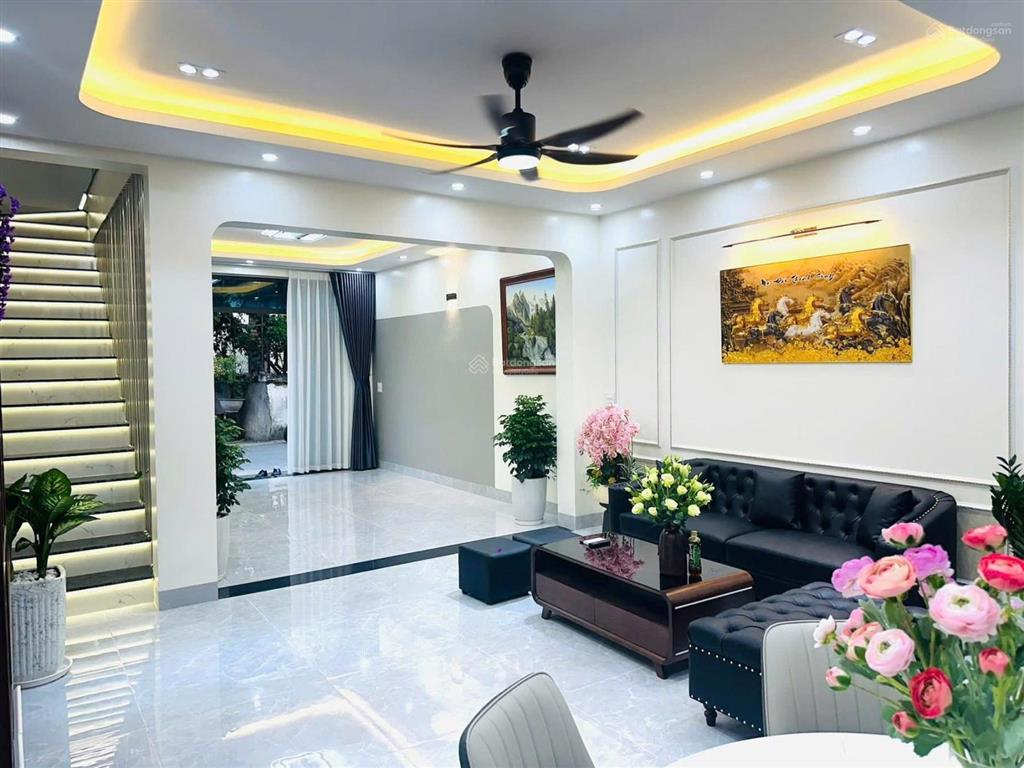 Bán nhà phường việt trì  sau bảo tàng hùng vương đi bộ ra công viên văn lang & chợ trung tâm