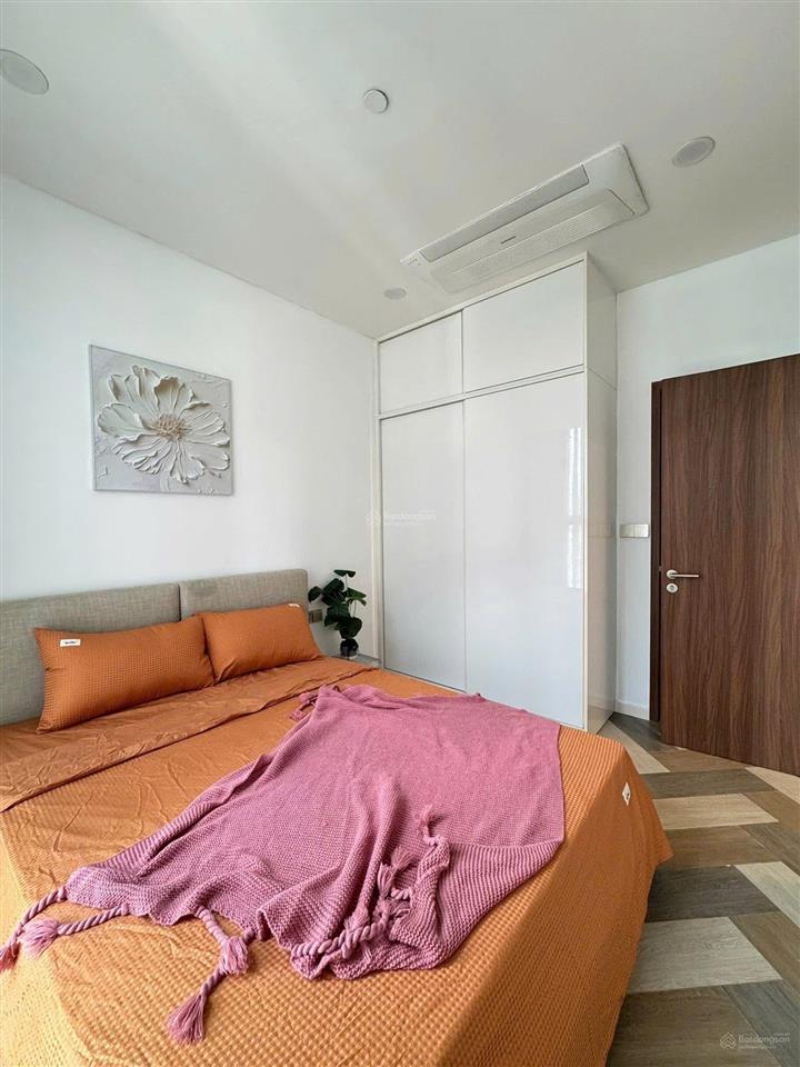 Cho thuê căn hộ 1pn the galleria  metropole view sông cầu bason, full nội thất 34 triệu