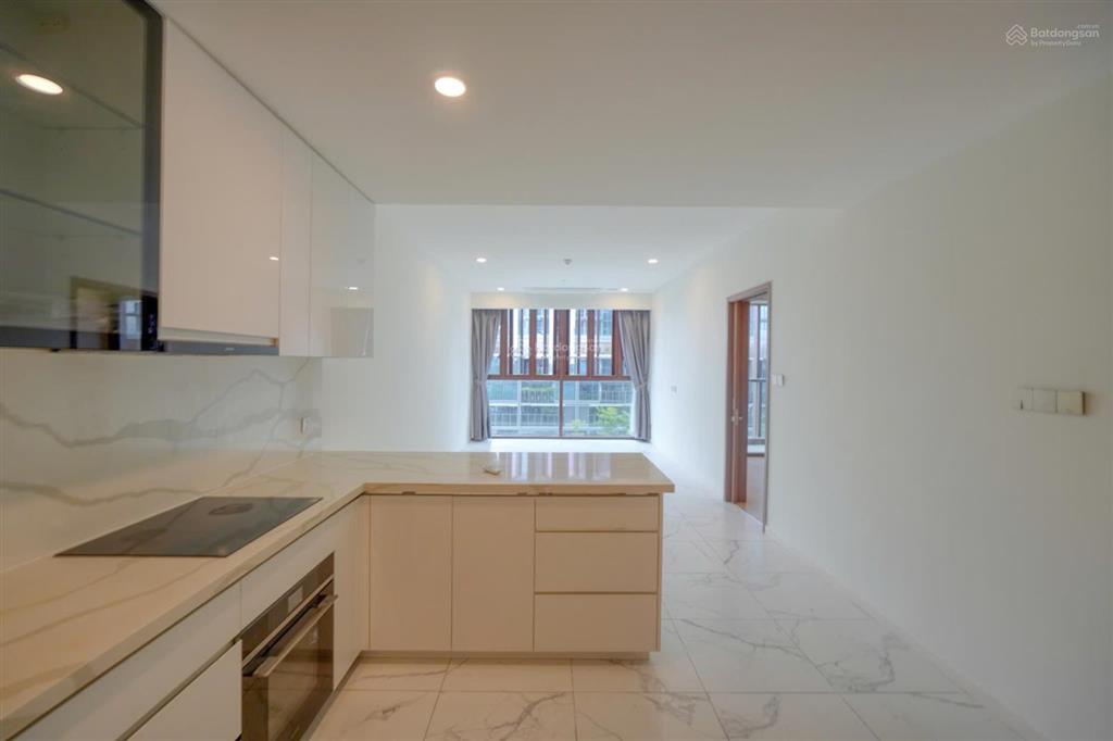 Cho thuê căn hộ 2pn the galleria  metropole view sông cầu bason chỉ 37 triệu