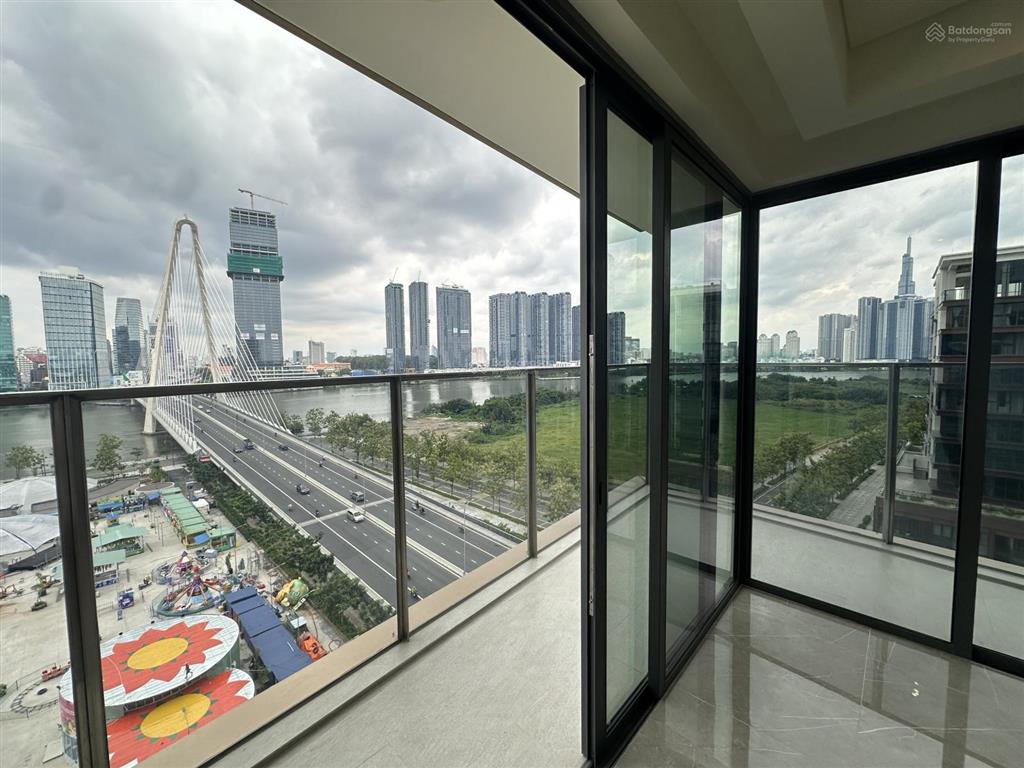 Bán căn hộ 4pn the opera  metropole view trực diện sông, thang máy riêng 108 tỷ