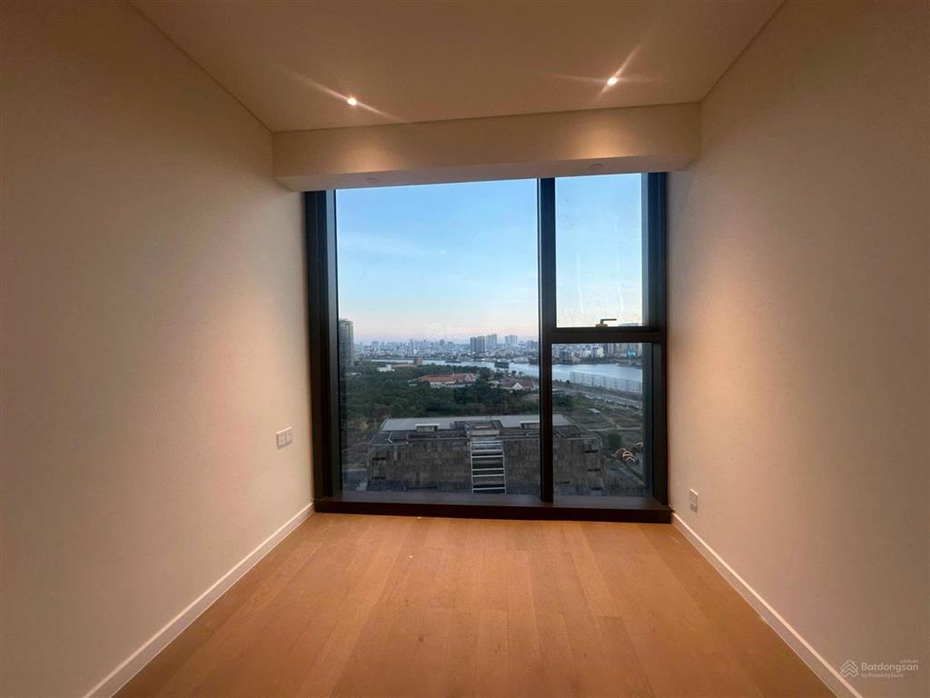 Bán căn hộ 2pn the opera  metropole tầng cao, view sông q1 41.5 tỷ