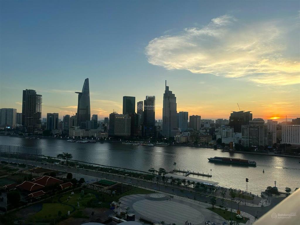Bán căn hộ 2pn the opera  metropole tầng cao, view sông q1 41.5 tỷ