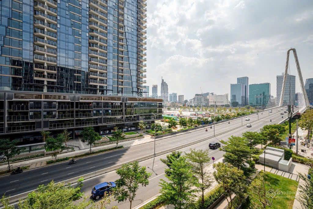 Cho thuê căn hộ 2pn the galleria  metropole view sông cầu bason, full nội thất 44 triệu