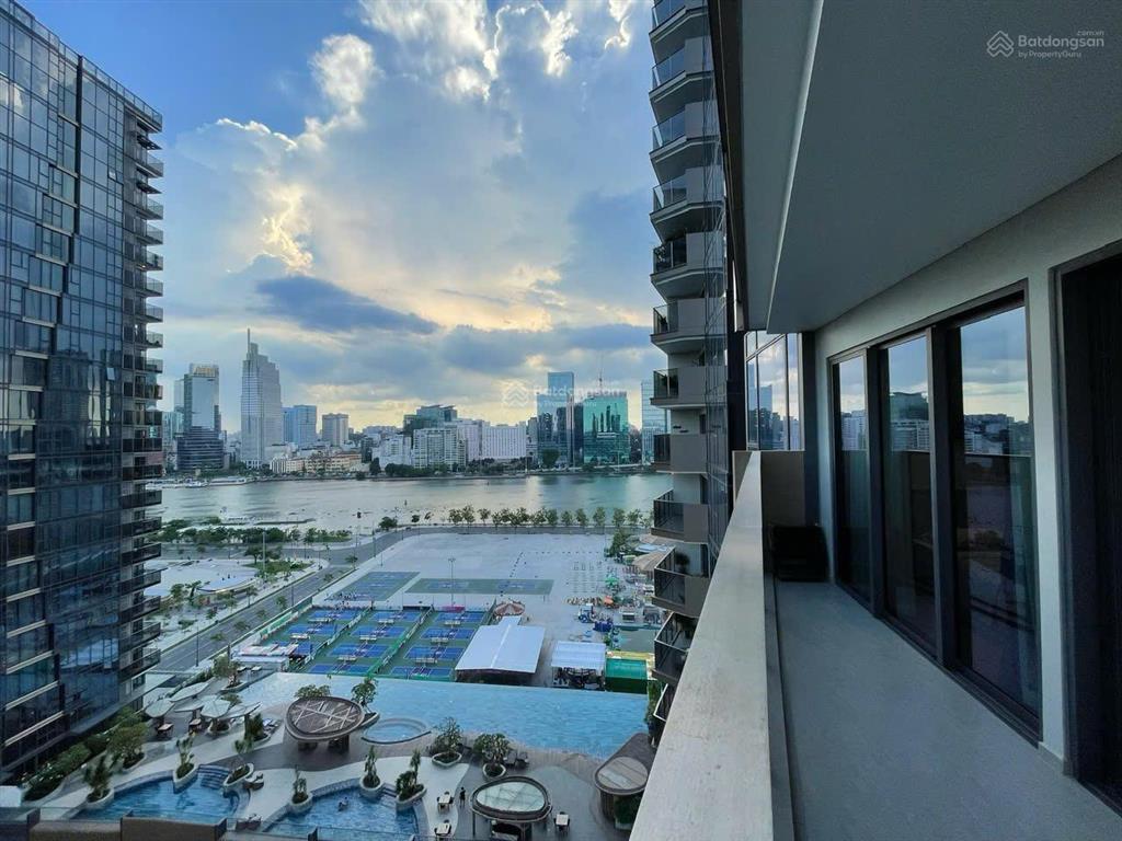 The opera chuyển nhượng 2pn view hồ bơi và quận 1 xa hoa 36 tỷ