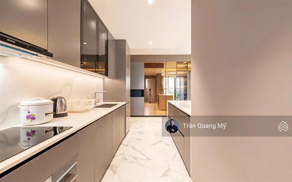 The crest cho thuê căn hộ 2pn diện tích lớn căn góc đầy đủ nội thất