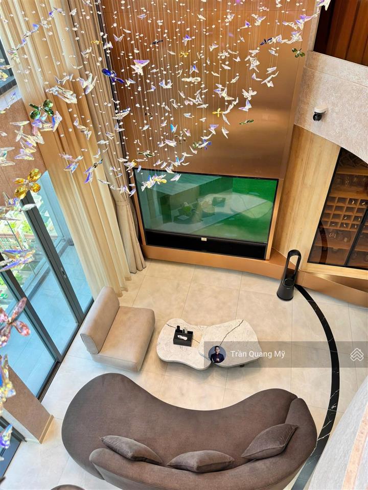 The crest cho thuê loft 3pn nội thất thiết kế đầy đủ tiện nghi 140tr/tháng