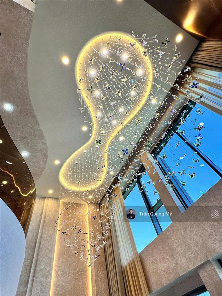 The crest cho thuê loft 3pn nội thất thiết kế đầy đủ tiện nghi 140tr/tháng