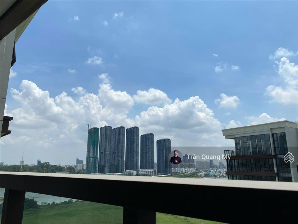 Cho thuê căn hộ 2pn, nội thất cơ bản tại the galleria, chỉ 38 triệu/tháng