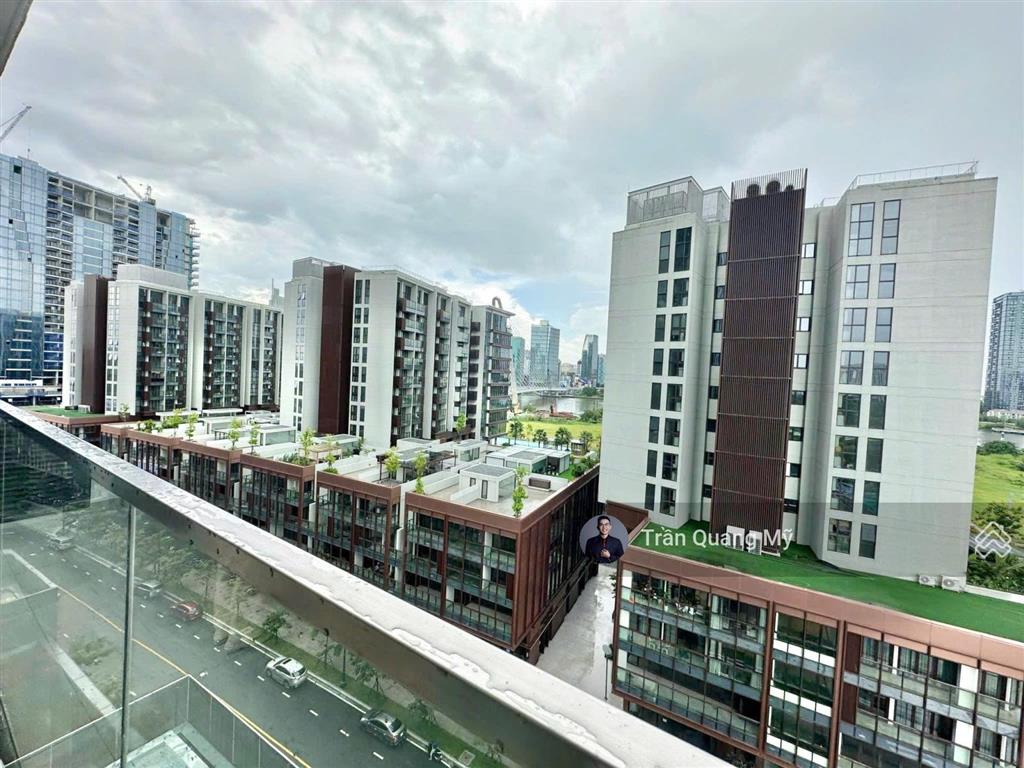 Cho thuê căn 3pn diện tích lớn nhà nội thất cơ bản tại the crest 90tr/tháng