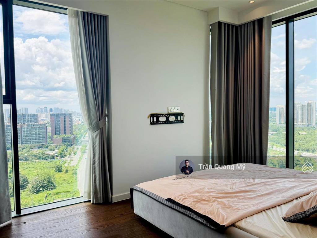 Cho thuê căn hộ góc, tầng cao, view thoáng tại the crest, giá 60tr/tháng