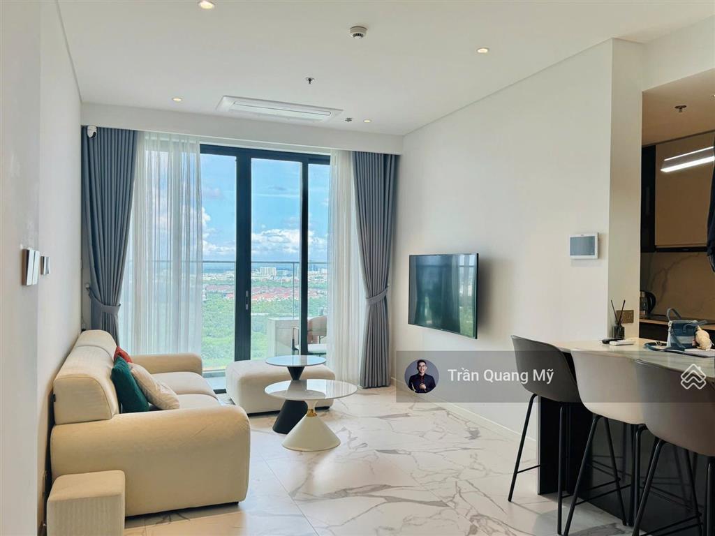 Cho thuê căn hộ góc, tầng cao, view thoáng tại the crest, giá 60tr/tháng