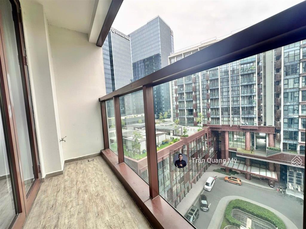The galleria cho thuê 3pn trục căn view về cầu ba son đầy đủ nội thất