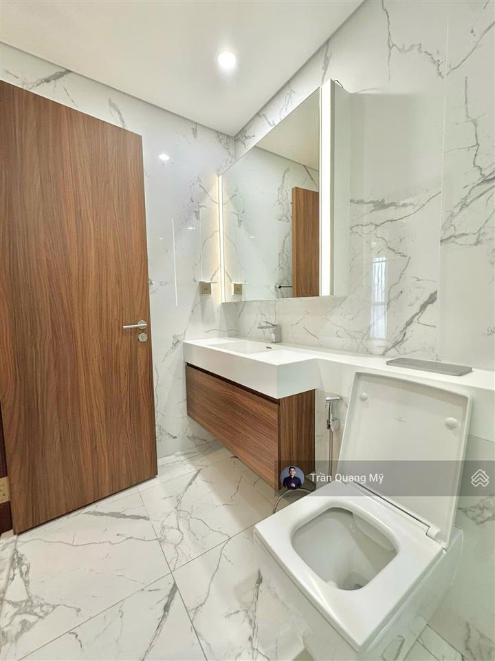 The galleria cho thuê căn hộ 2pn diện tích lớn với đầy đủ nội thất chỉ 40tr/tháng
