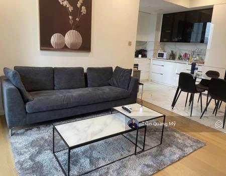 Cho thuê căn hộ 2pn tầng cao view quận 1 và cầu ba son, giá 50tr/tháng