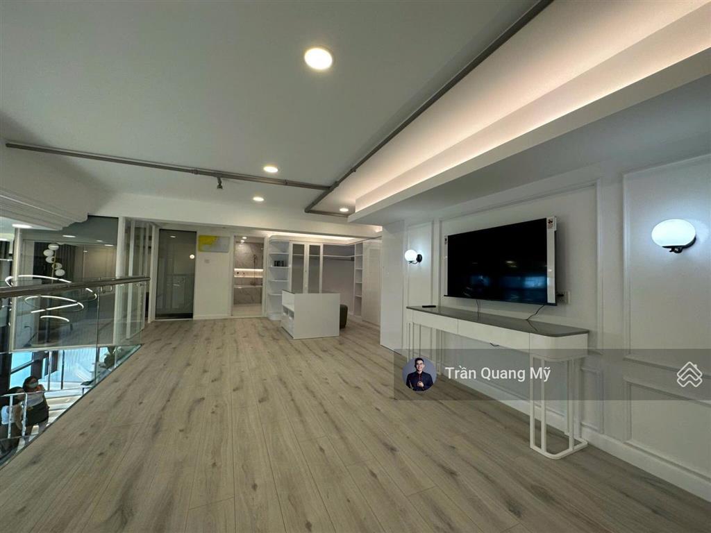 The galleria cho thuê căn loft 2pn diện tích lớn giá 85tr/tháng