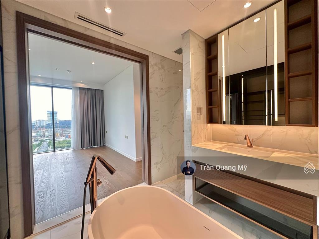 Cho thuê căn góc 2pn, nội thất cơ bản mới cho thuê 45tr/tháng