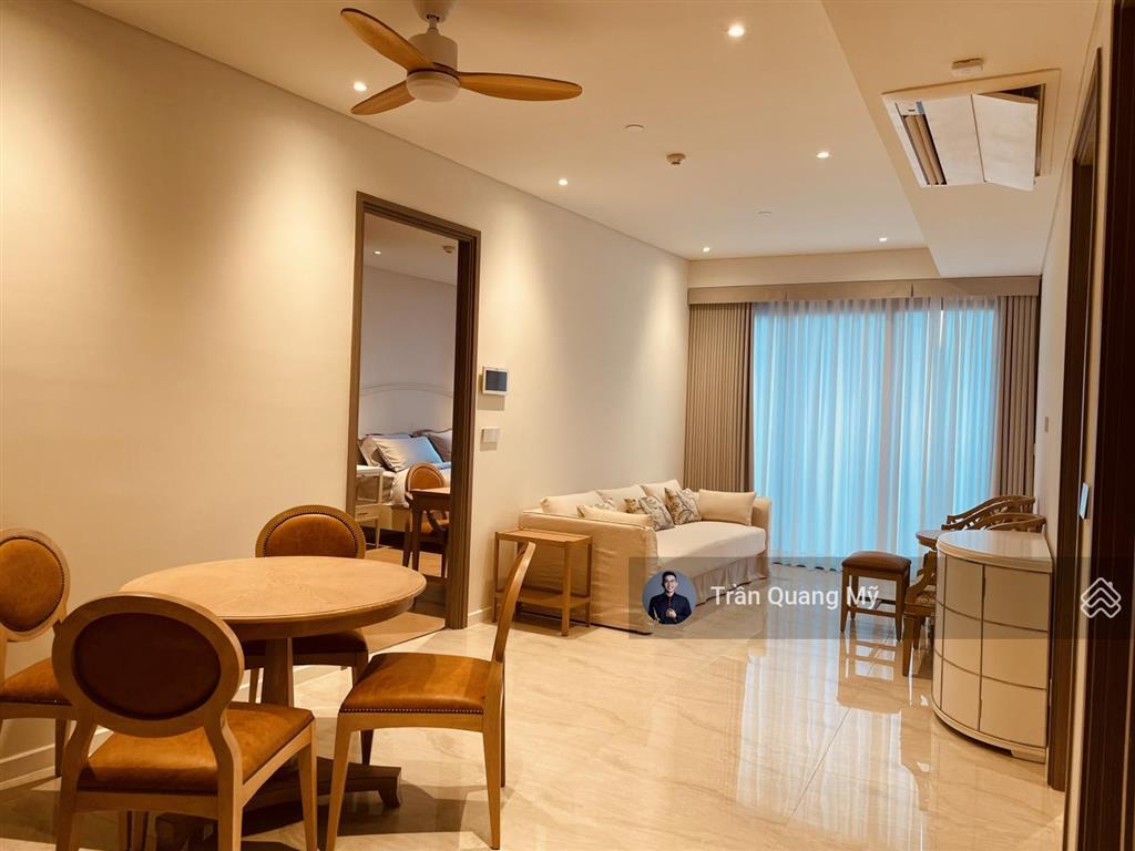 Cho thuê căn hộ 2pn, diện tích lớn giá tốt cực tốt chỉ 45tr/tháng