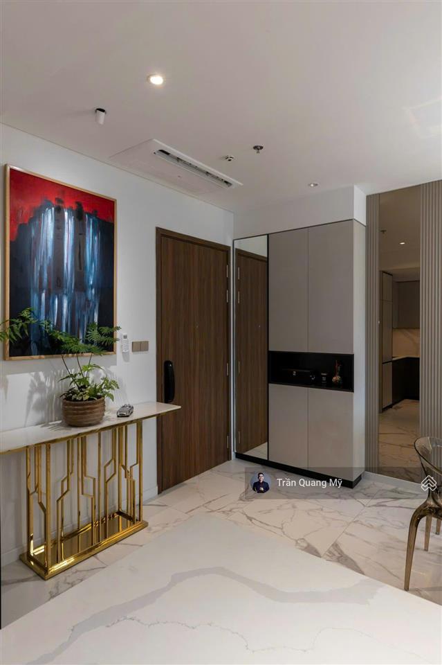 2pn diện tích lớn, view pháo bông nhìn ifc trực diện đầy đủ nội thất cho thuê