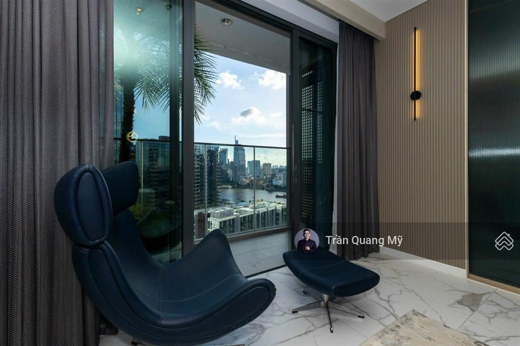 2pn diện tích lớn, view pháo bông nhìn ifc trực diện đầy đủ nội thất cho thuê